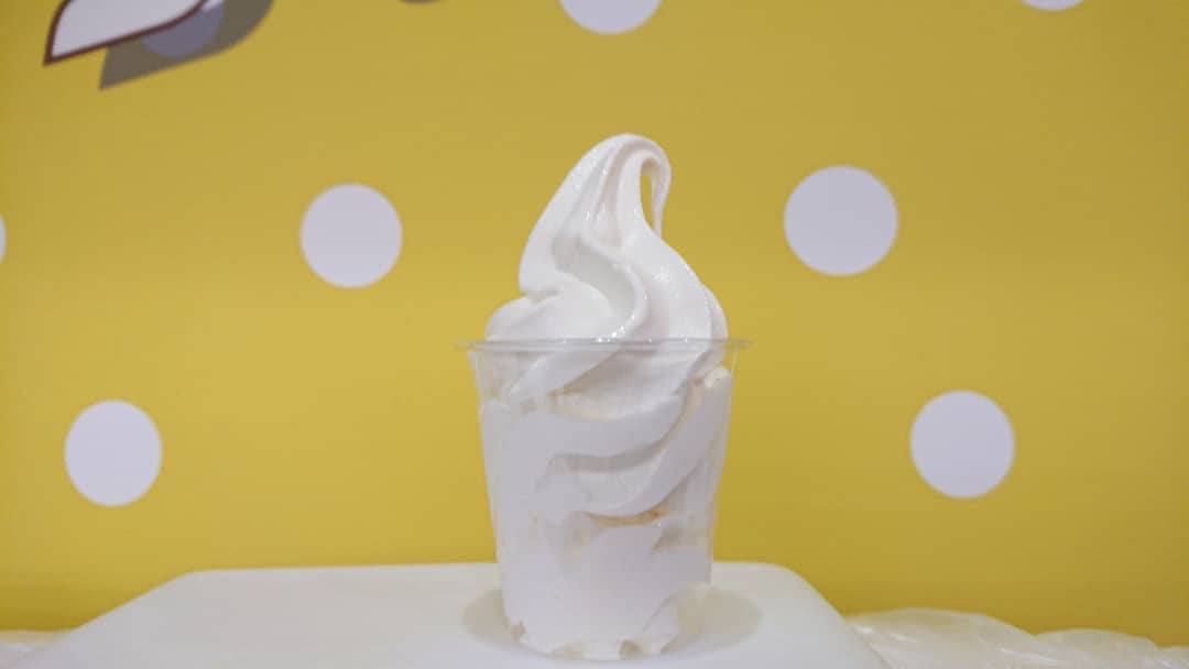【終了間近】
100円ソフトクリームは
1月11日(火)までになります。
明日が最終日
北海道ソフトクリームを3オンスカップに盛りっと盛ってお手頃食べきりサイズ
ちょうどいい量だ～️ と思います。